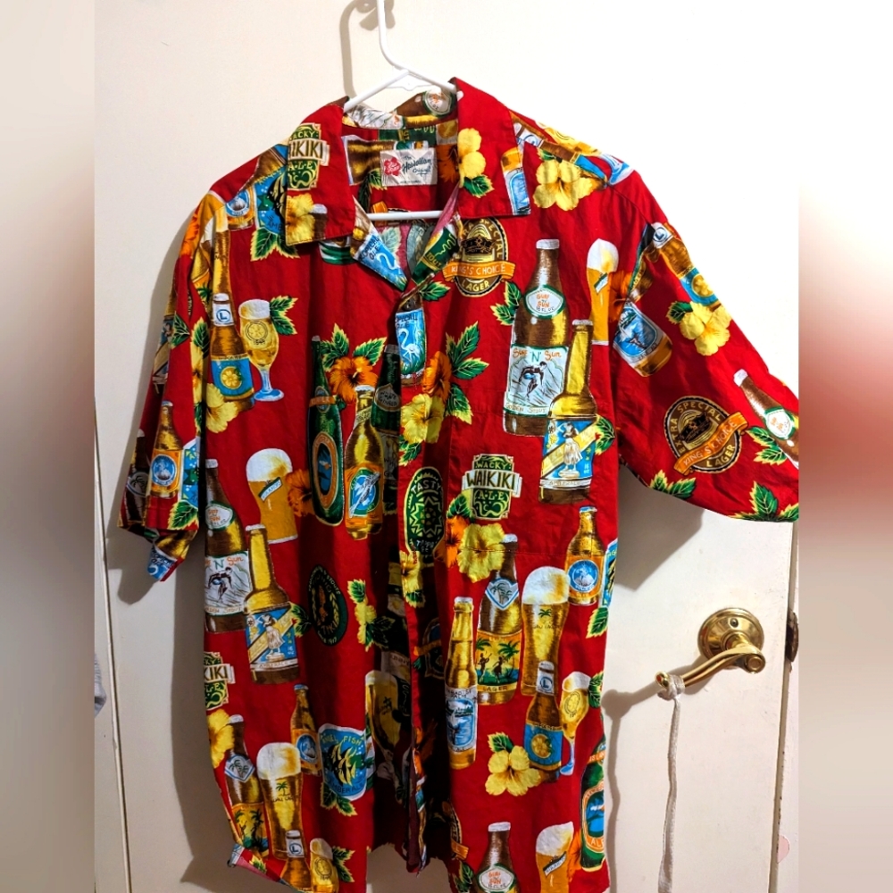 Hilo Hattie Men's Large Aloha shirt Hawaiian